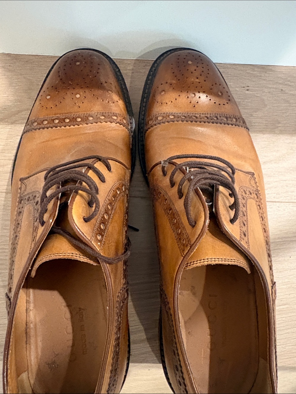 Gucci Cognac Brown Leather Wingtip Oxfords - Picture 4 of 4